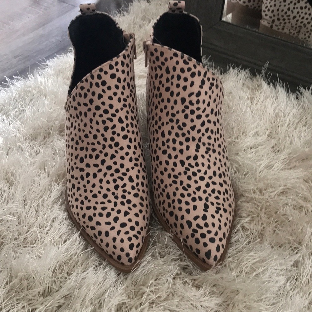 Cheetah booties